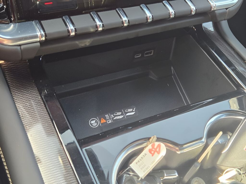 2025 GMC Yukon XL Elevation