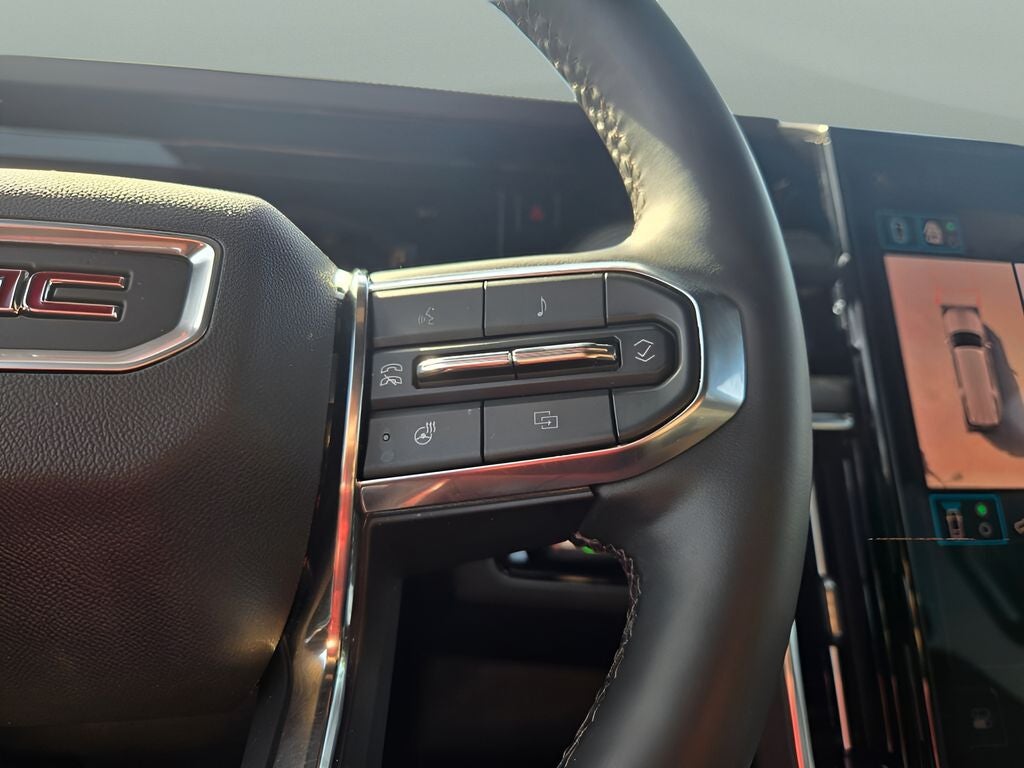 2025 GMC Yukon XL Elevation