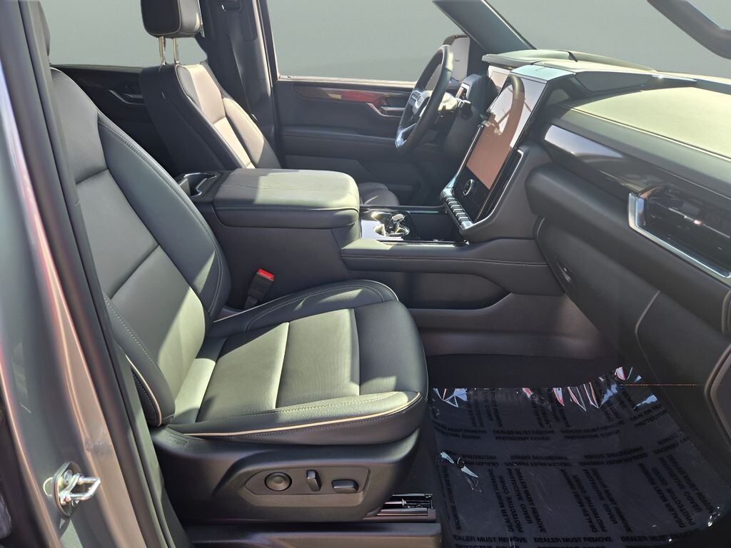 2025 GMC Yukon XL Elevation
