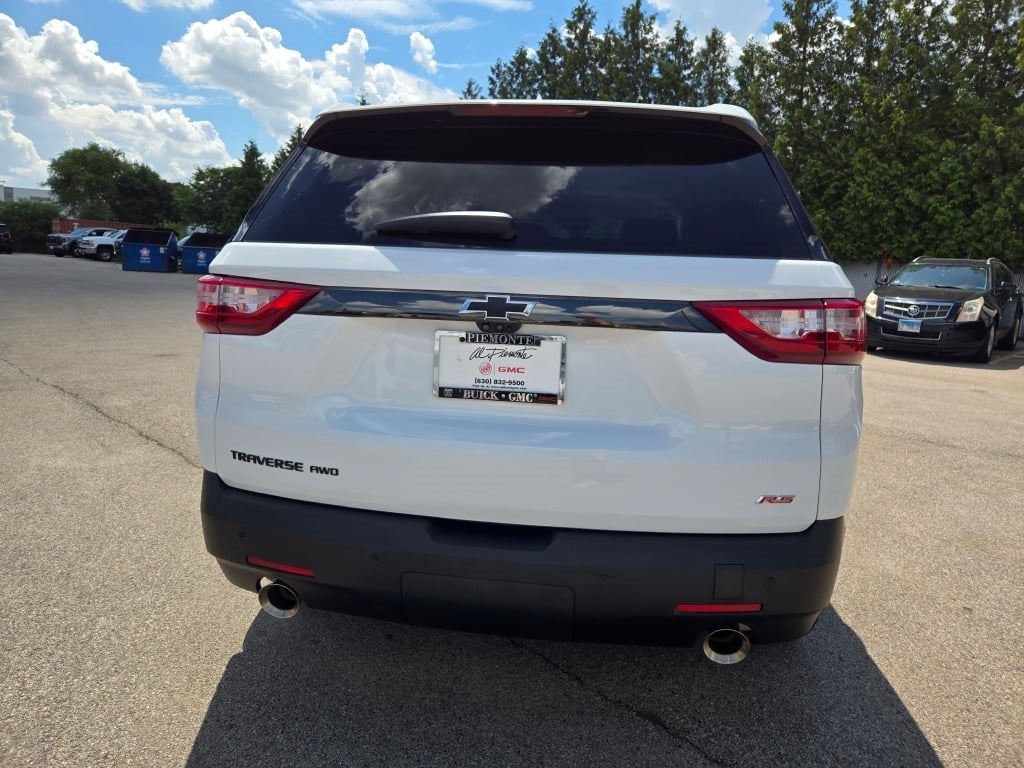 2021 Chevrolet Traverse RS