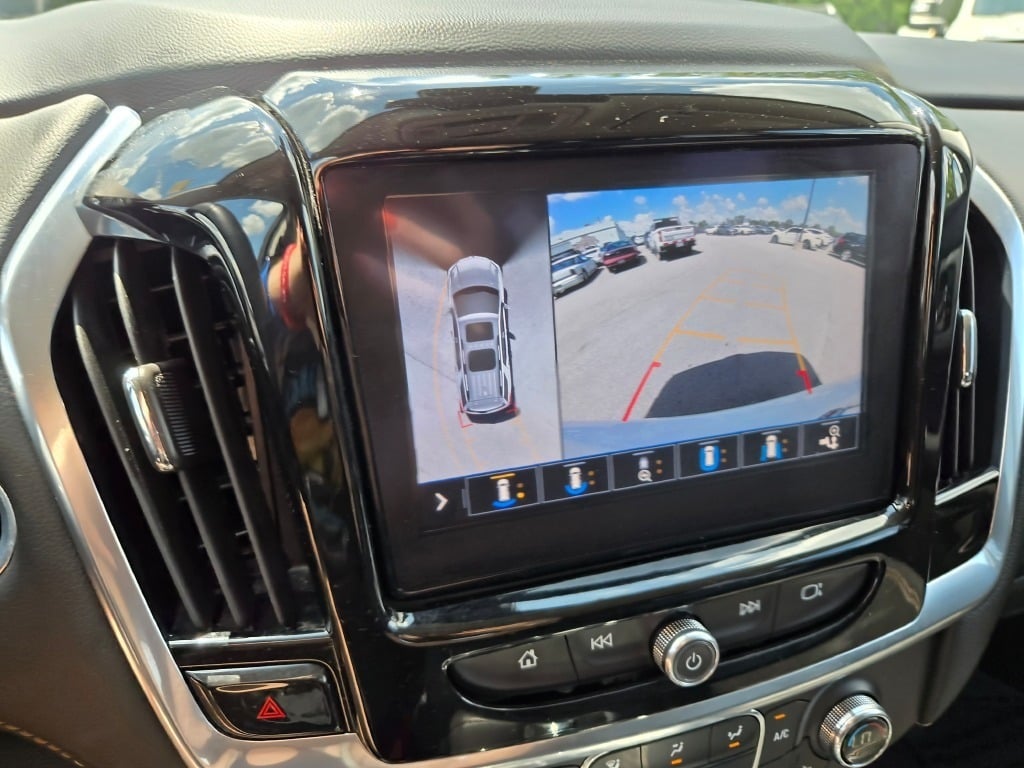 2021 Chevrolet Traverse RS