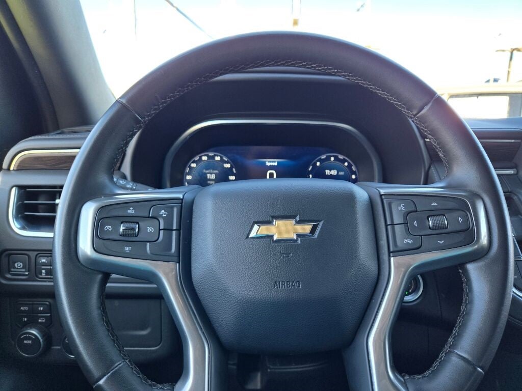 2023 Chevrolet Suburban LT