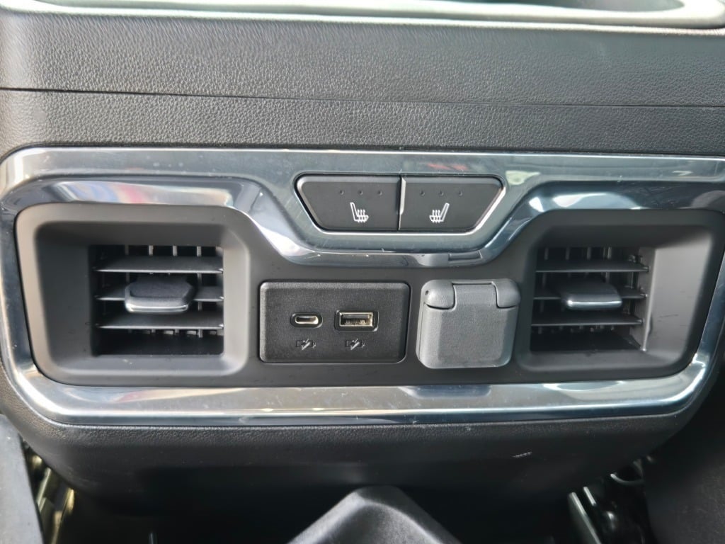 2023 GMC Sierra 2500HD AT4