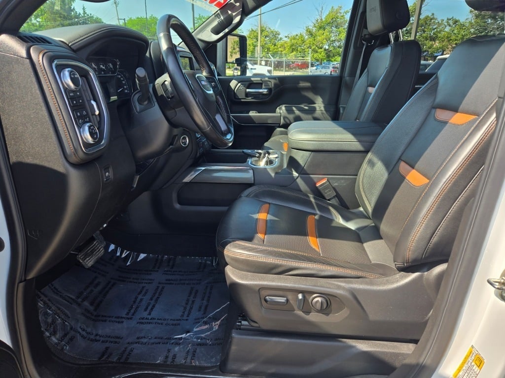 2023 GMC Sierra 2500HD AT4