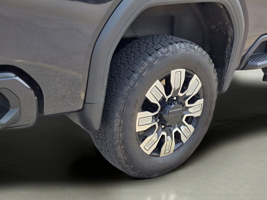 2025 GMC Sierra 2500HD Denali