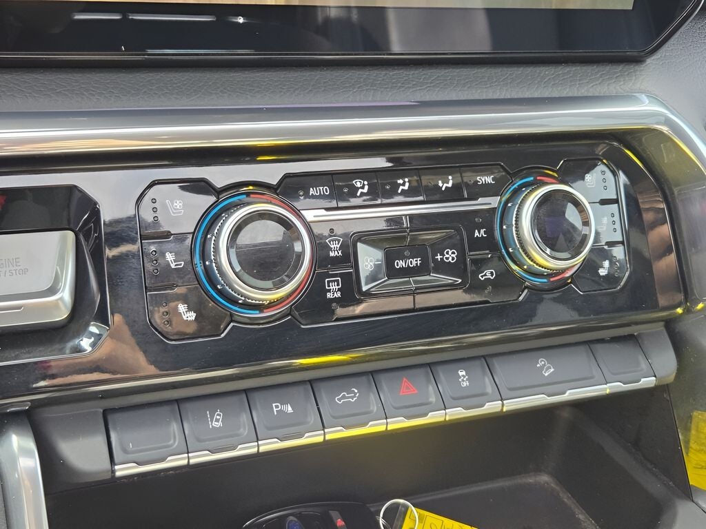 2025 GMC Sierra 2500HD Denali