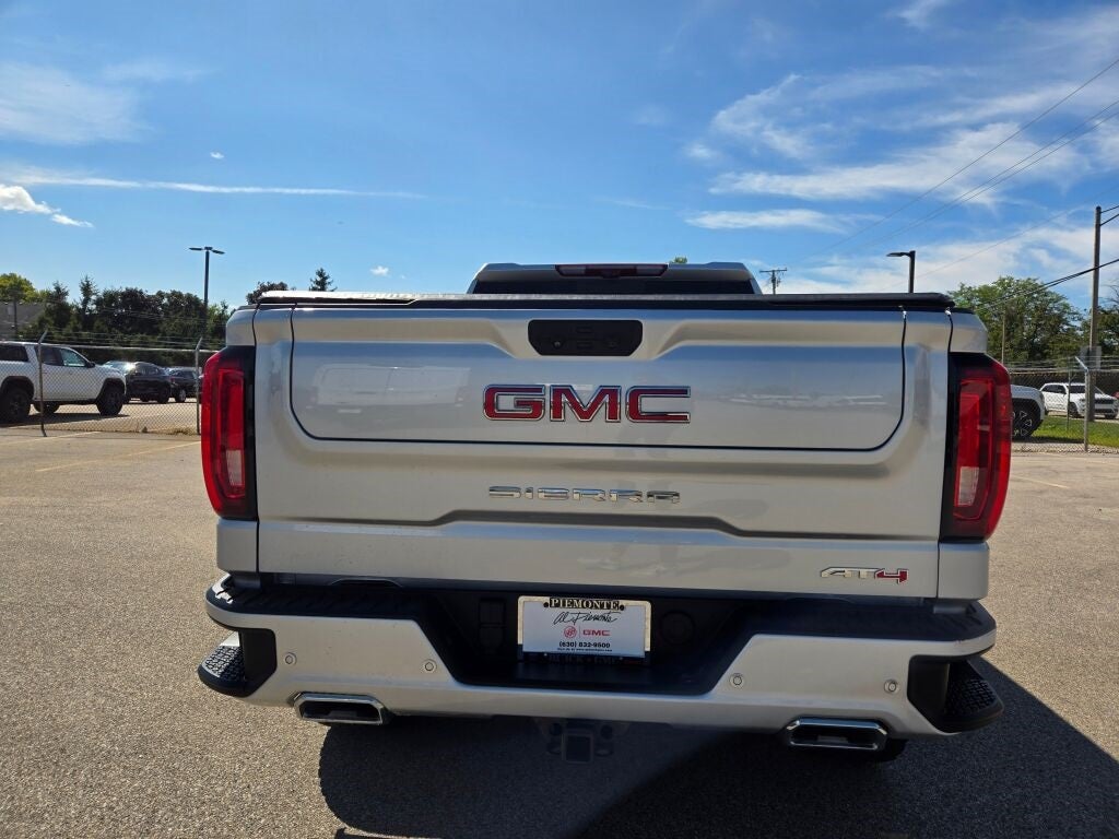 2022 GMC Sierra 1500 AT4