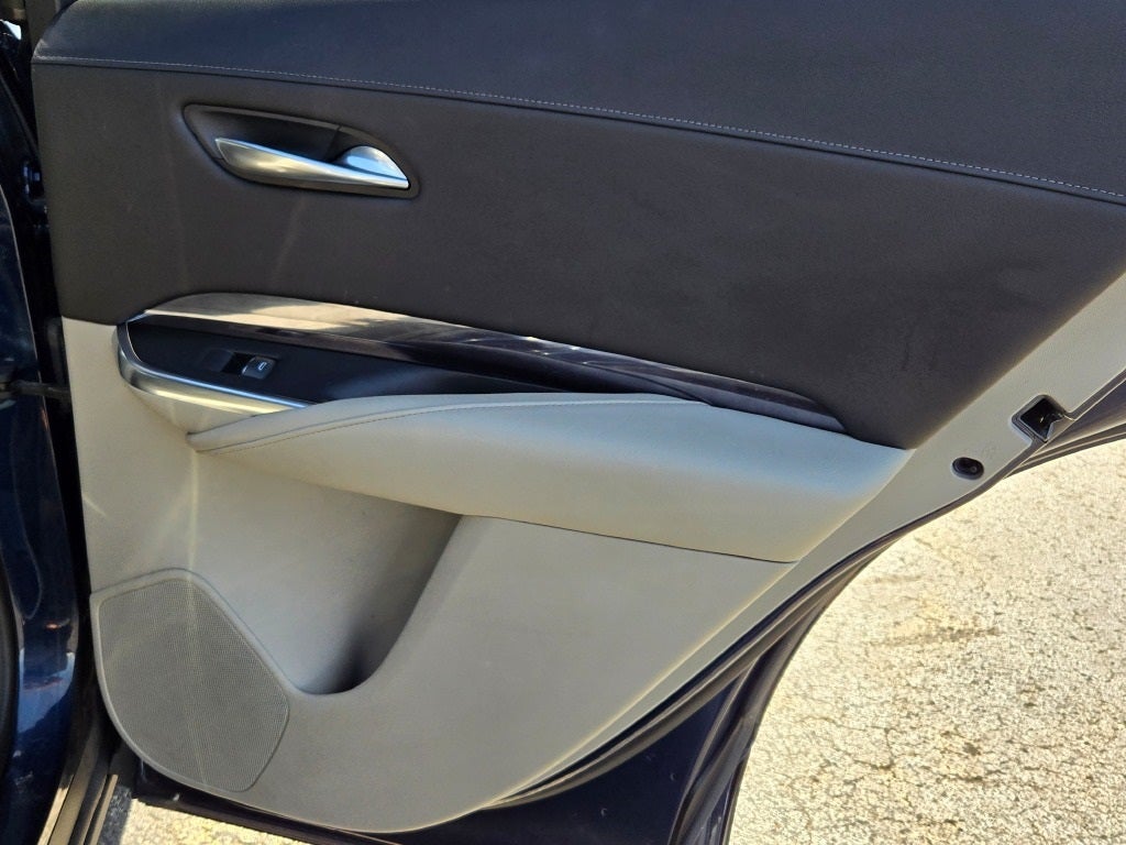 2021 Cadillac XT4 Luxury