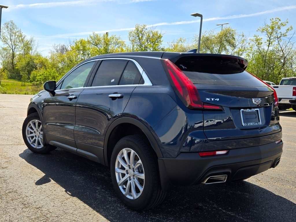 2021 Cadillac XT4 Luxury