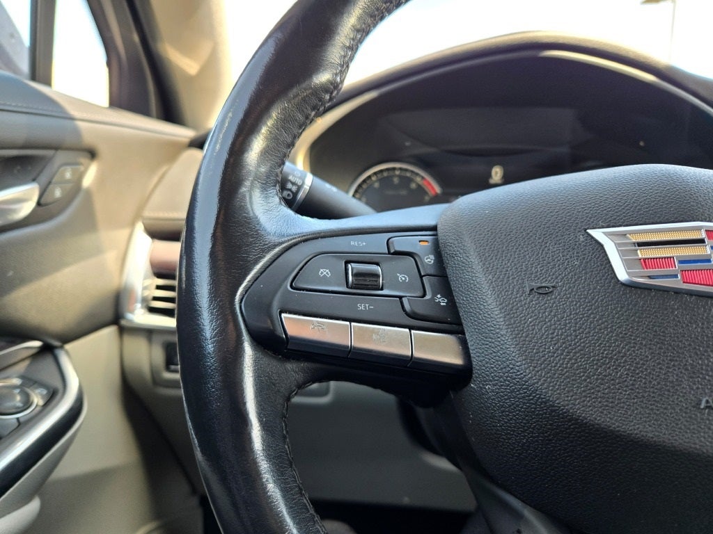 2021 Cadillac XT4 Luxury