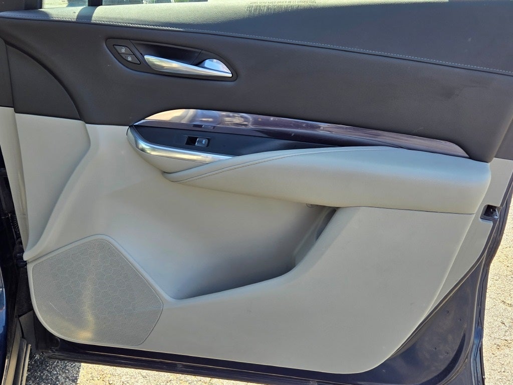 2021 Cadillac XT4 Luxury