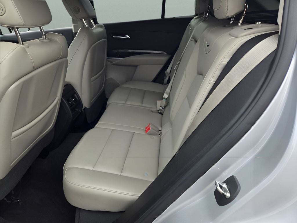 2021 Cadillac XT4 Luxury