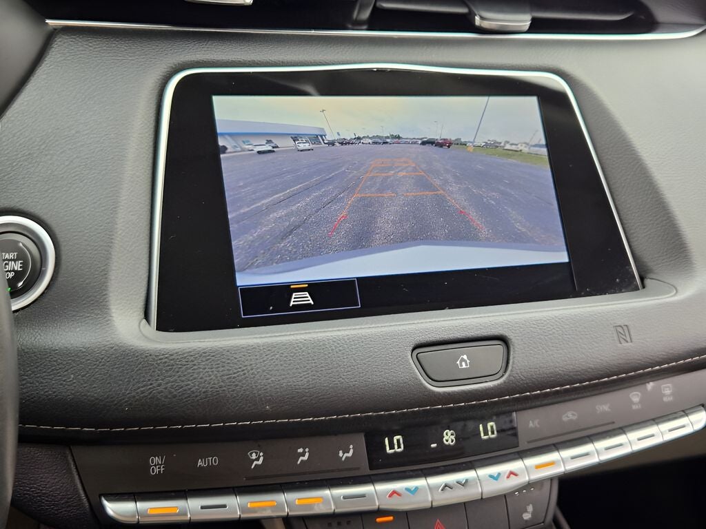 2021 Cadillac XT4 Luxury