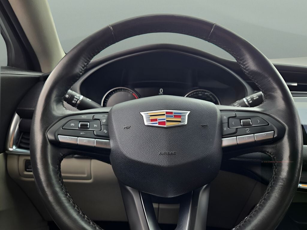 2021 Cadillac XT4 Luxury