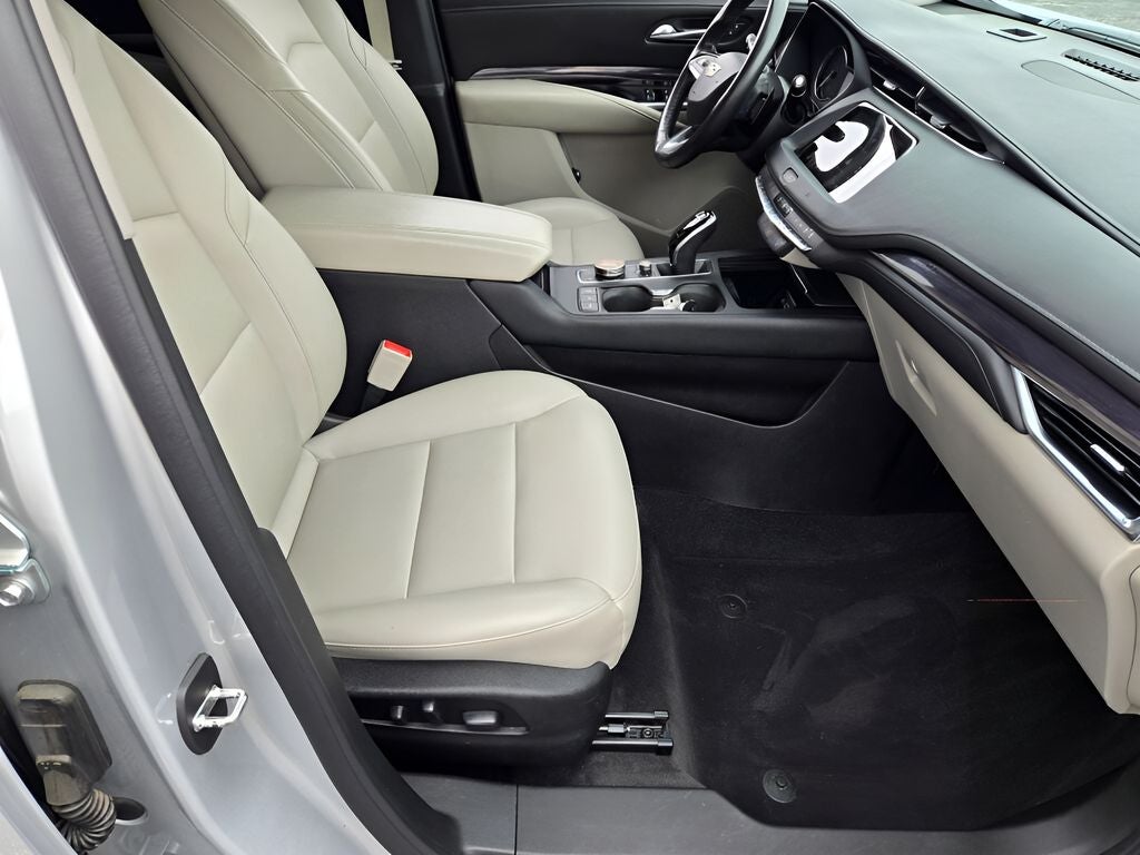 2021 Cadillac XT4 Luxury