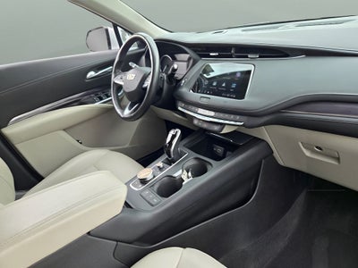 2021 Cadillac XT4 Luxury