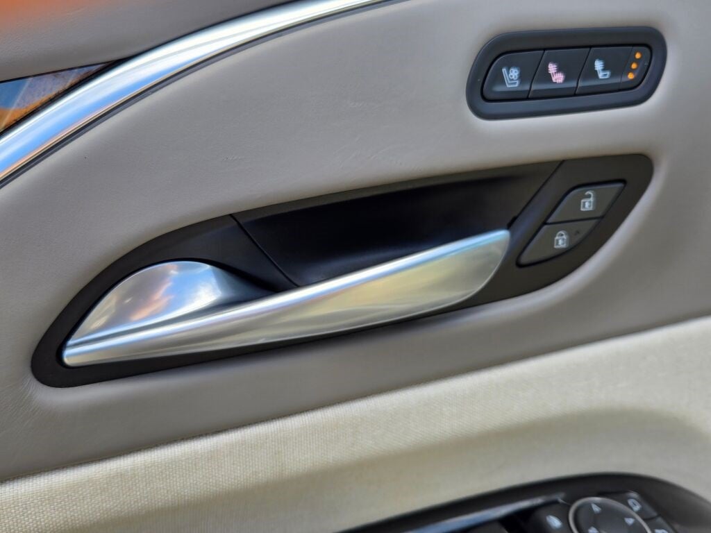 2023 Cadillac Escalade ESV Sport Platinum