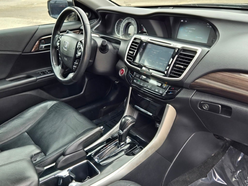 2017 Honda Accord Touring