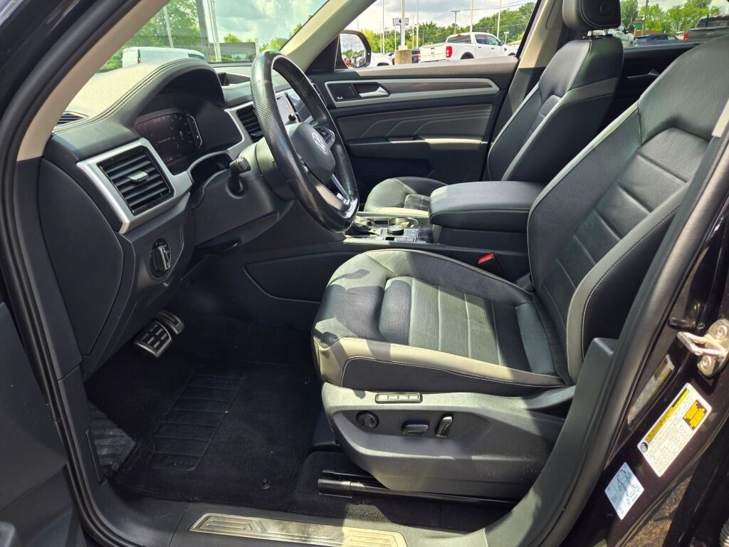 2022 Volkswagen Atlas 3.6L V6 SEL Premium R-Line