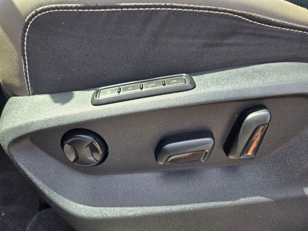 2022 Volkswagen Atlas 3.6L V6 SEL Premium R-Line