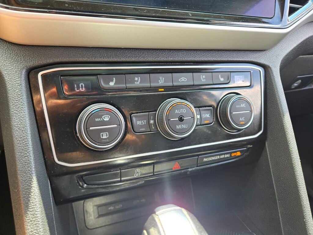 2022 Volkswagen Atlas 3.6L V6 SEL Premium R-Line