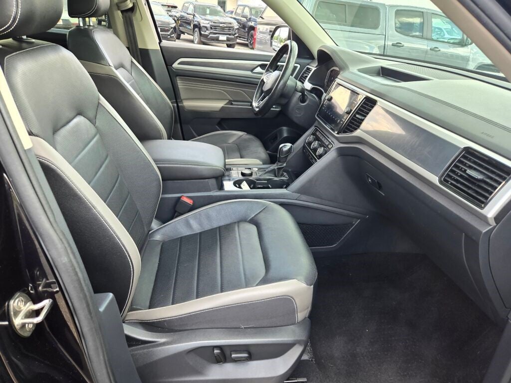 2022 Volkswagen Atlas 3.6L V6 SEL Premium R-Line