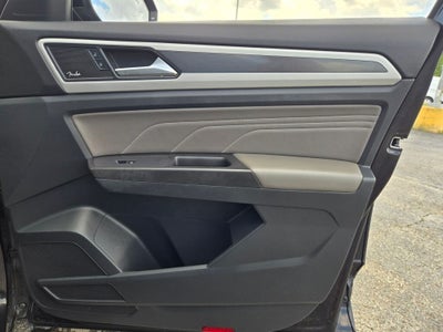 2022 Volkswagen Atlas 3.6L V6 SEL Premium R-Line