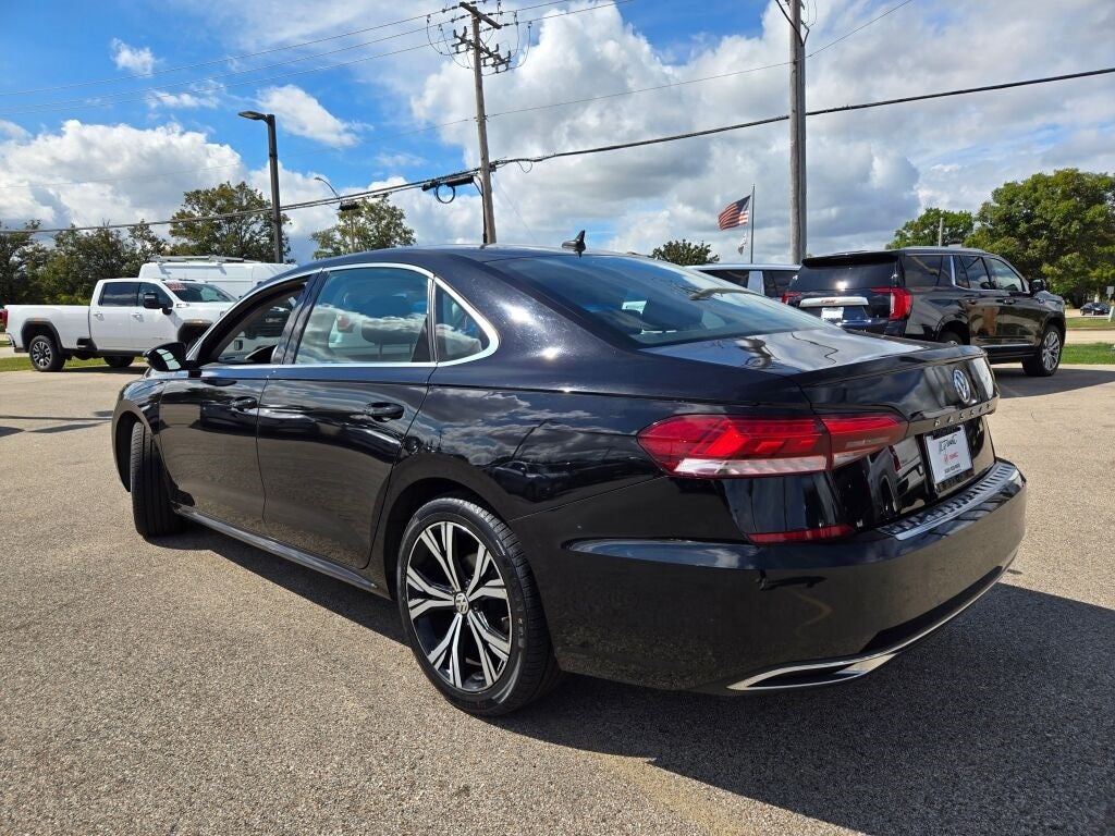 2021 Volkswagen Passat 2.0T SE
