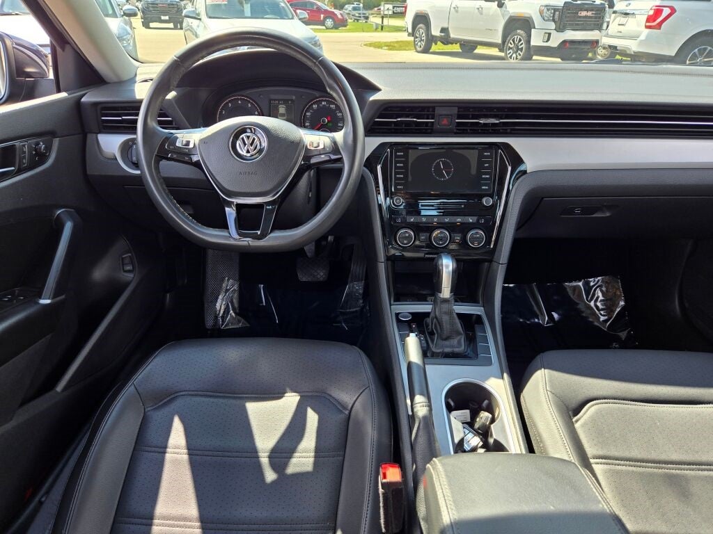 2021 Volkswagen Passat 2.0T SE