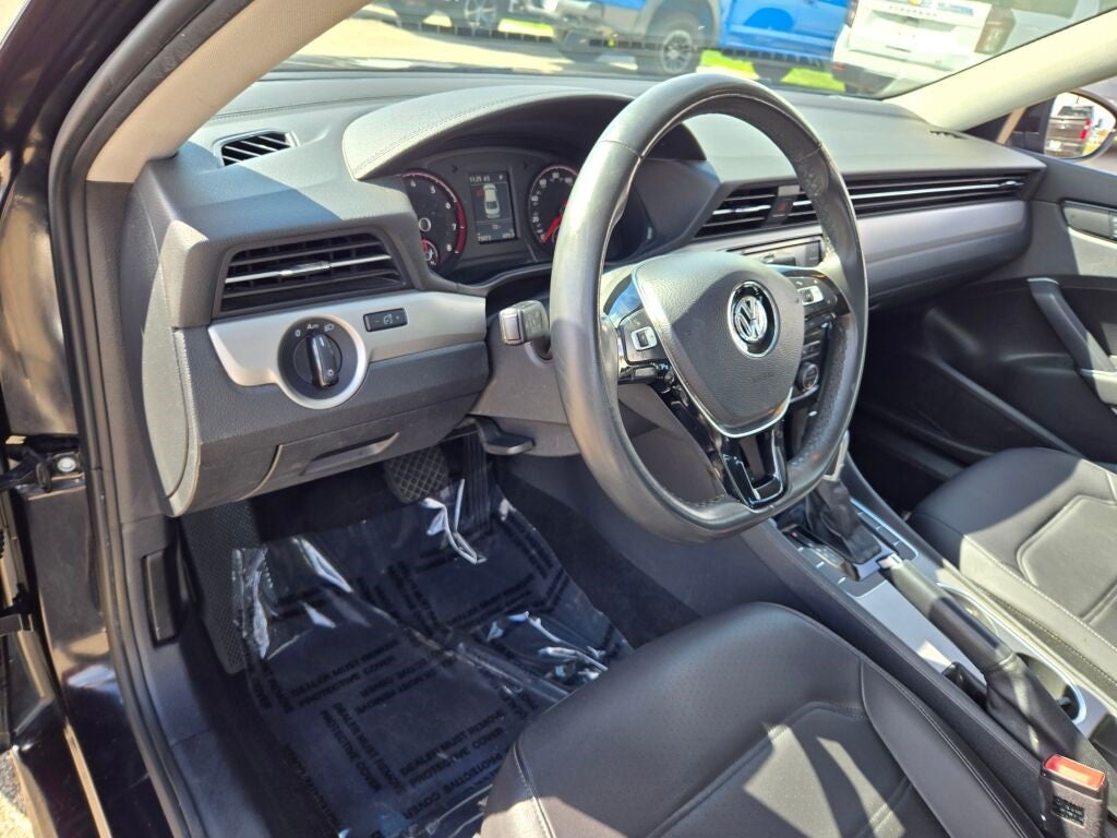 2021 Volkswagen Passat 2.0T SE