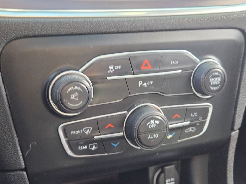 2016 Dodge Charger SXT