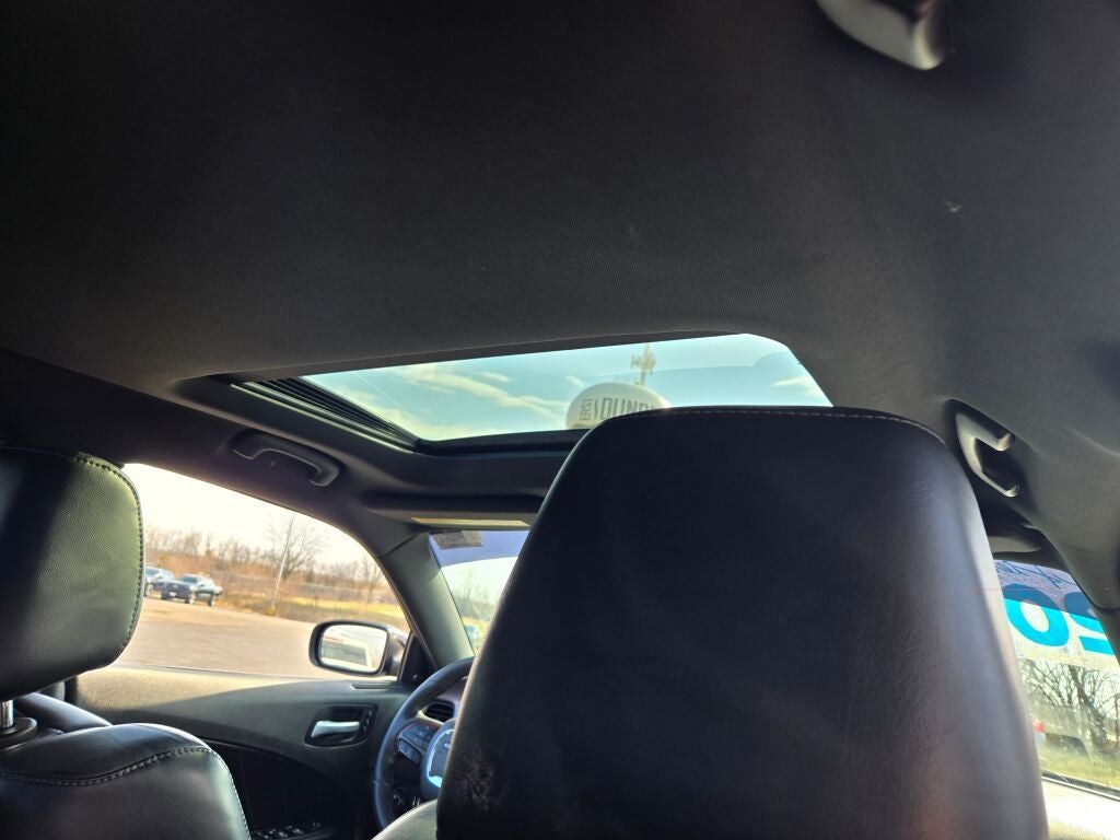 2016 Dodge Charger SXT