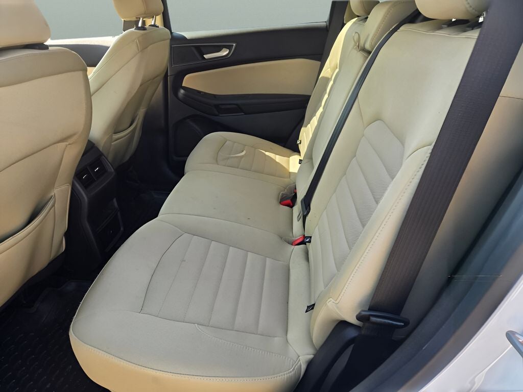 2023 Ford Edge SE