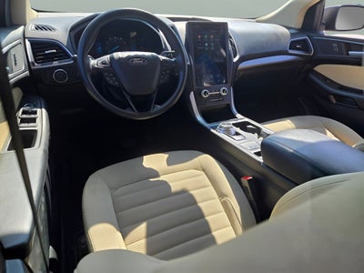 2023 Ford Edge SE