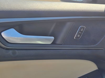 2023 Ford Edge SE