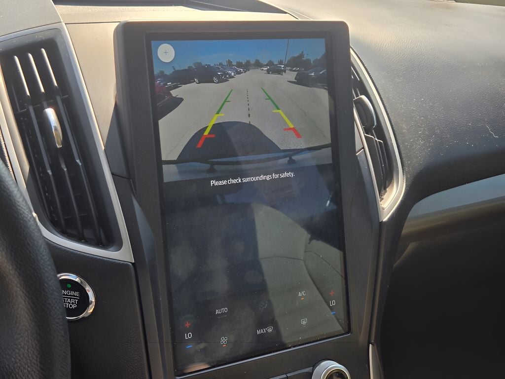 2023 Ford Edge SE