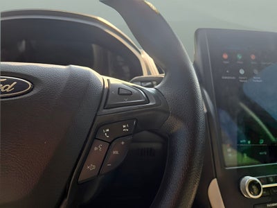 2023 Ford Edge SE