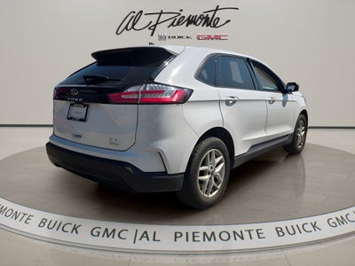 2023 Ford Edge SE