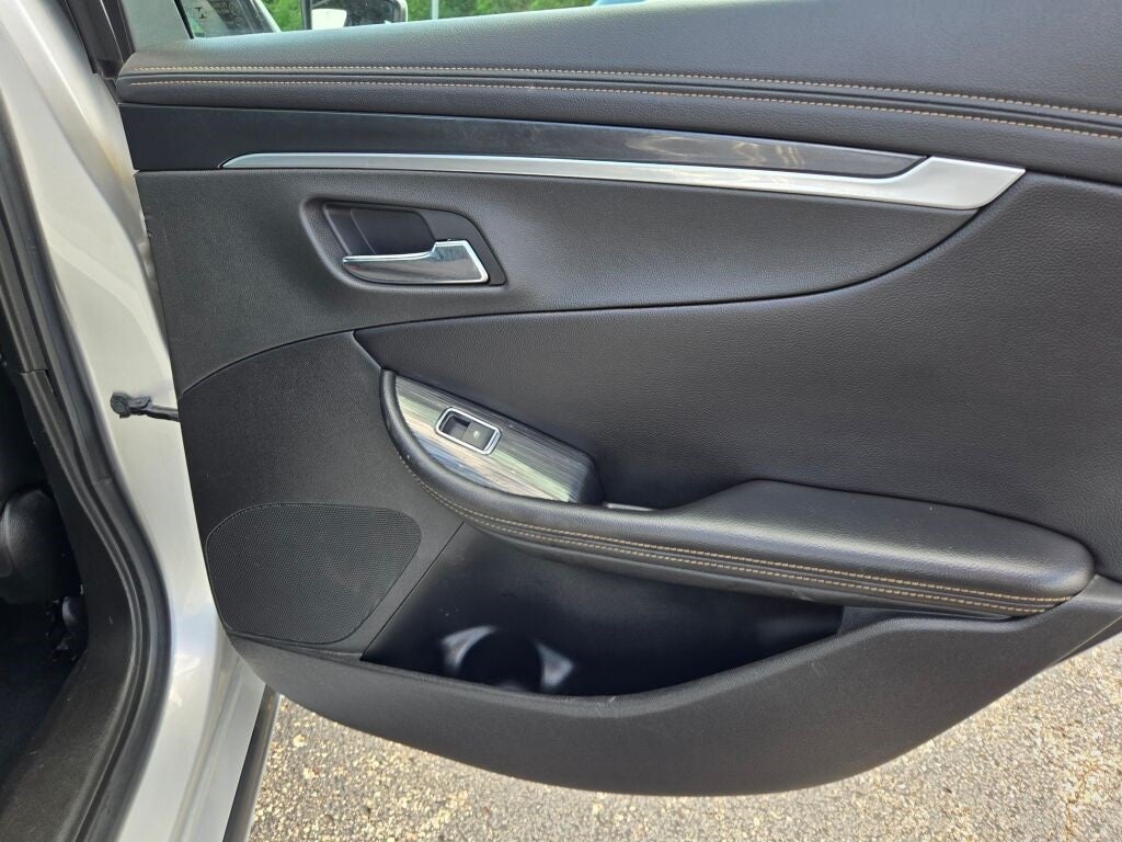 2020 Chevrolet Impala LT