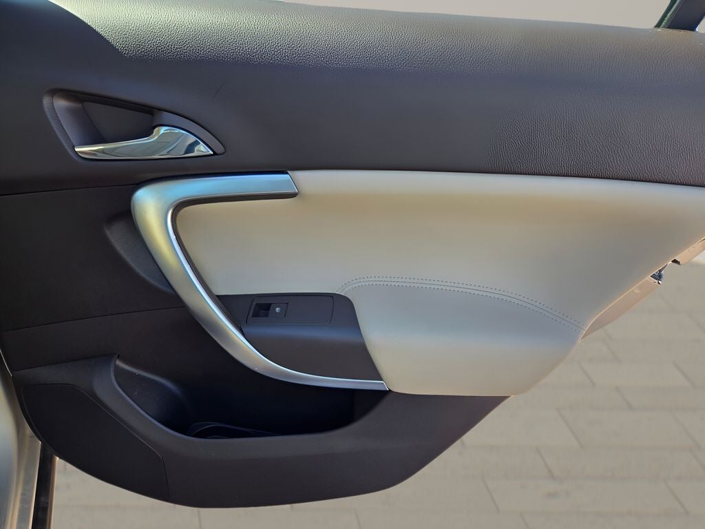 2012 Buick Regal Premium I