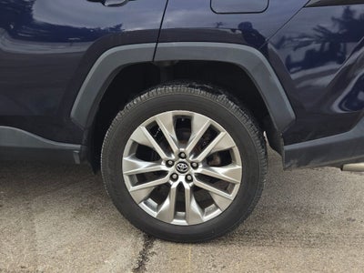 2020 Toyota RAV4 XLE Premium