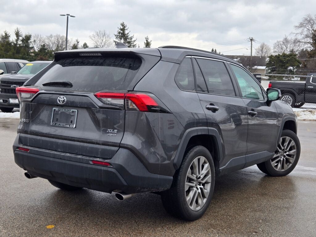 2023 Toyota RAV4 XLE Premium
