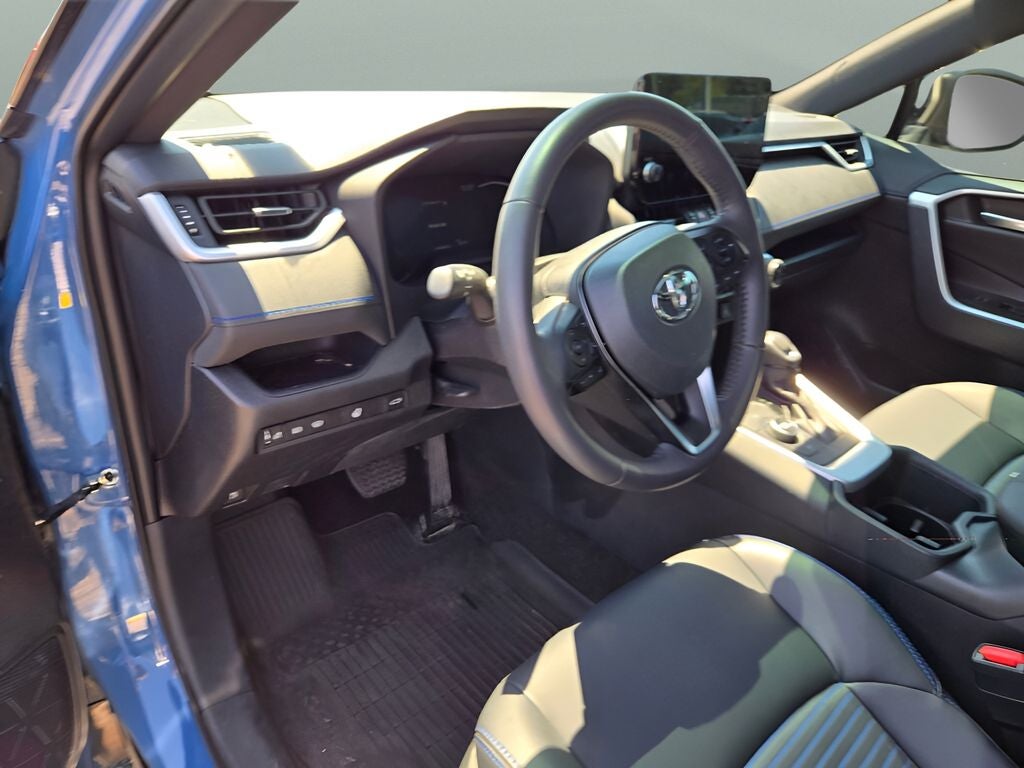 2025 Toyota RAV4 Hybrid XSE