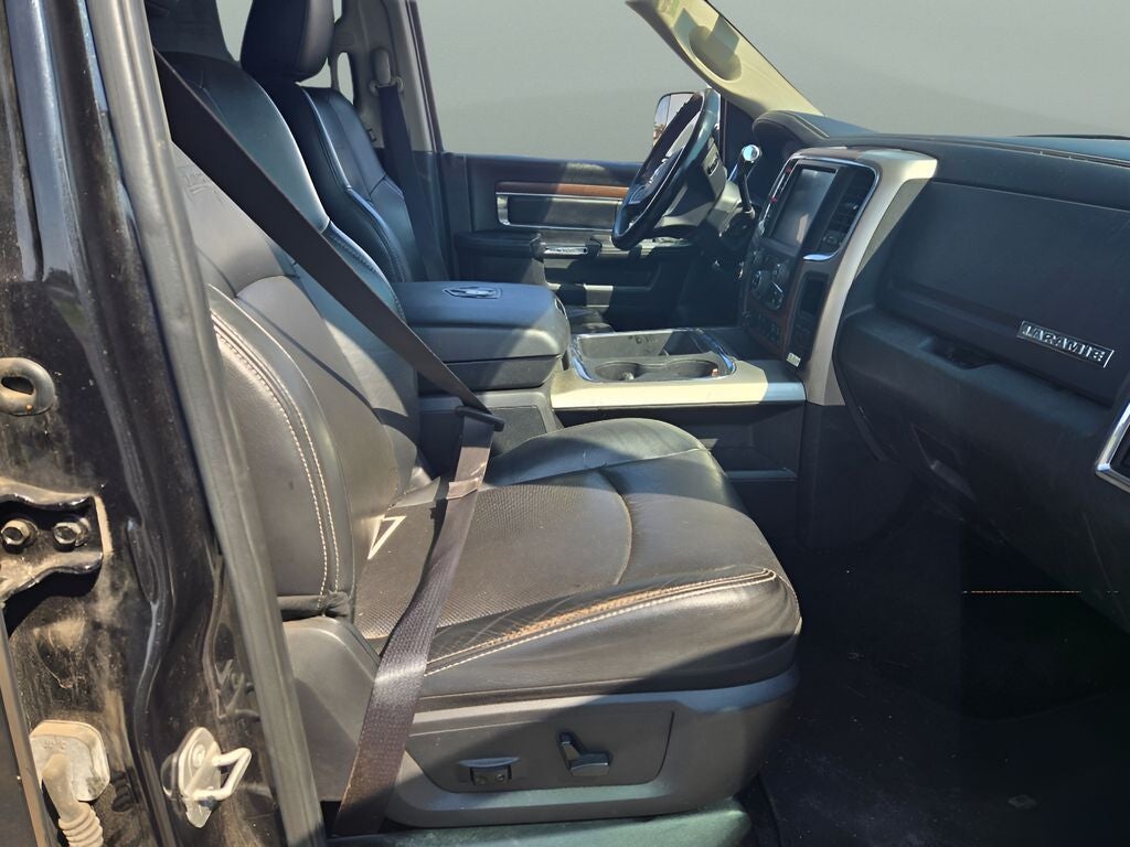 2016 RAM 3500 Laramie