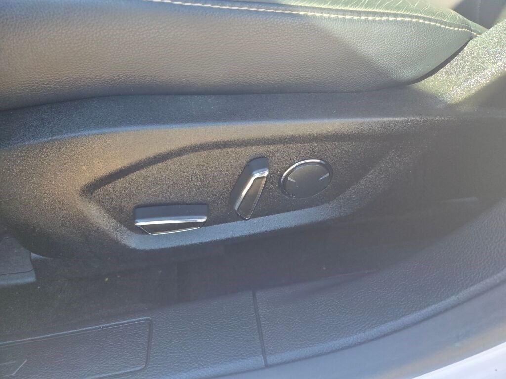 2018 Ford Fusion Energi SE Luxury