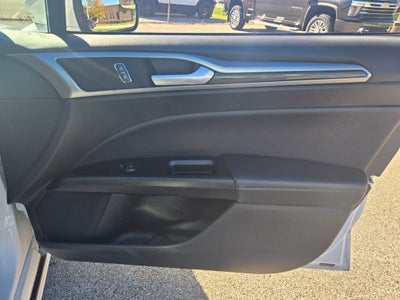 2018 Ford Fusion Energi SE Luxury