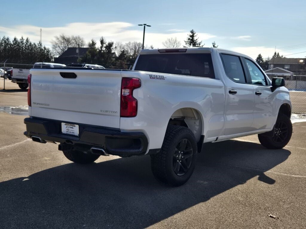 2023 Chevrolet Silverado 1500 Custom Trail Boss