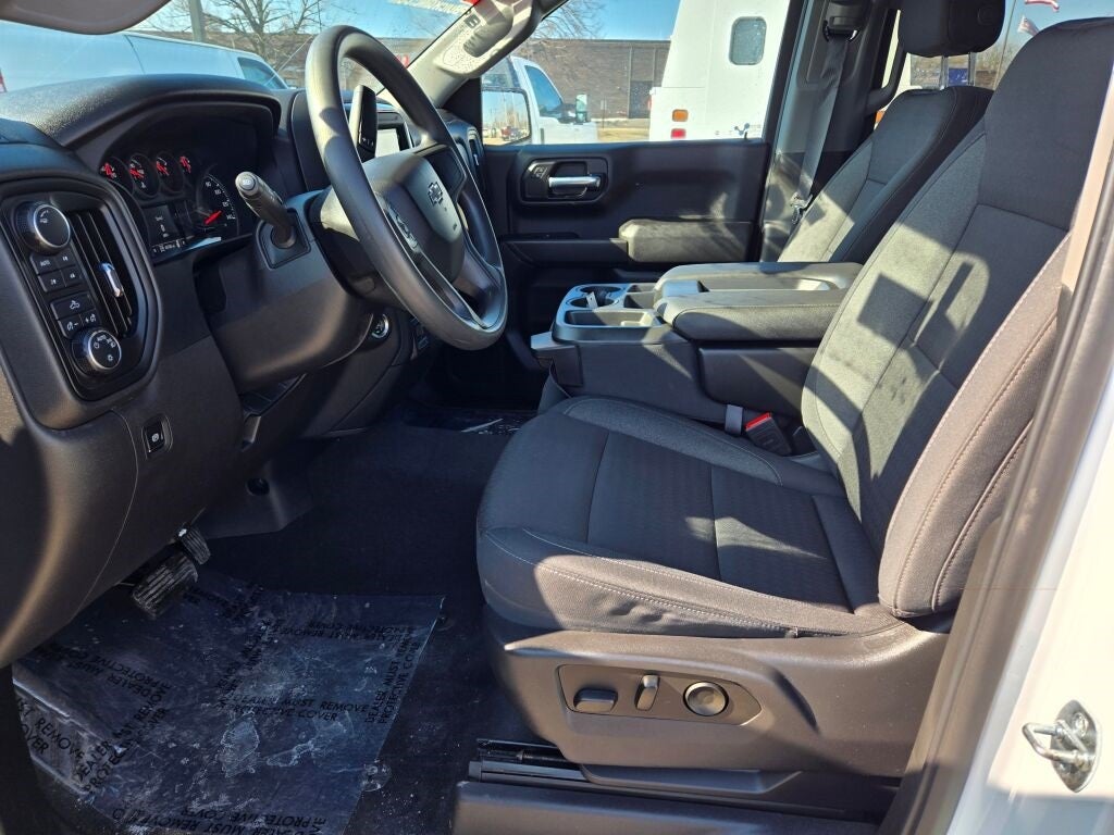 2023 Chevrolet Silverado 1500 Custom Trail Boss