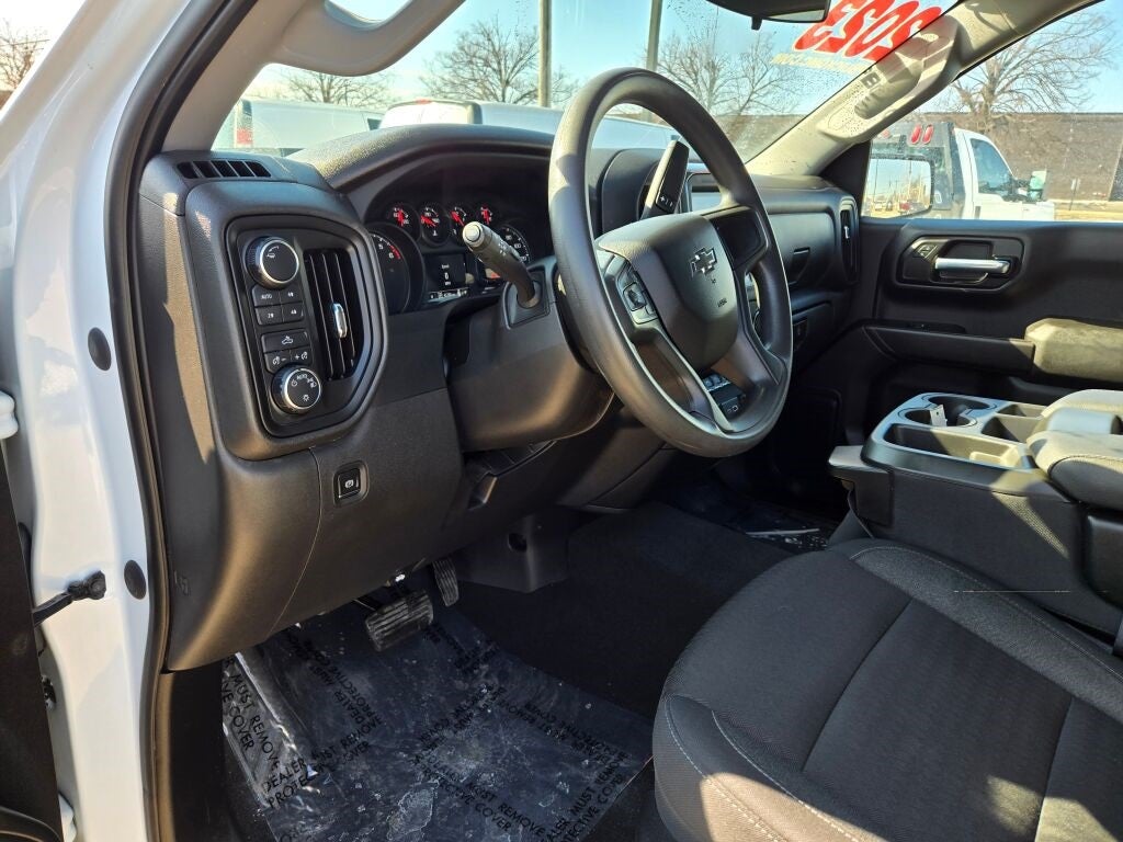 2023 Chevrolet Silverado 1500 Custom Trail Boss