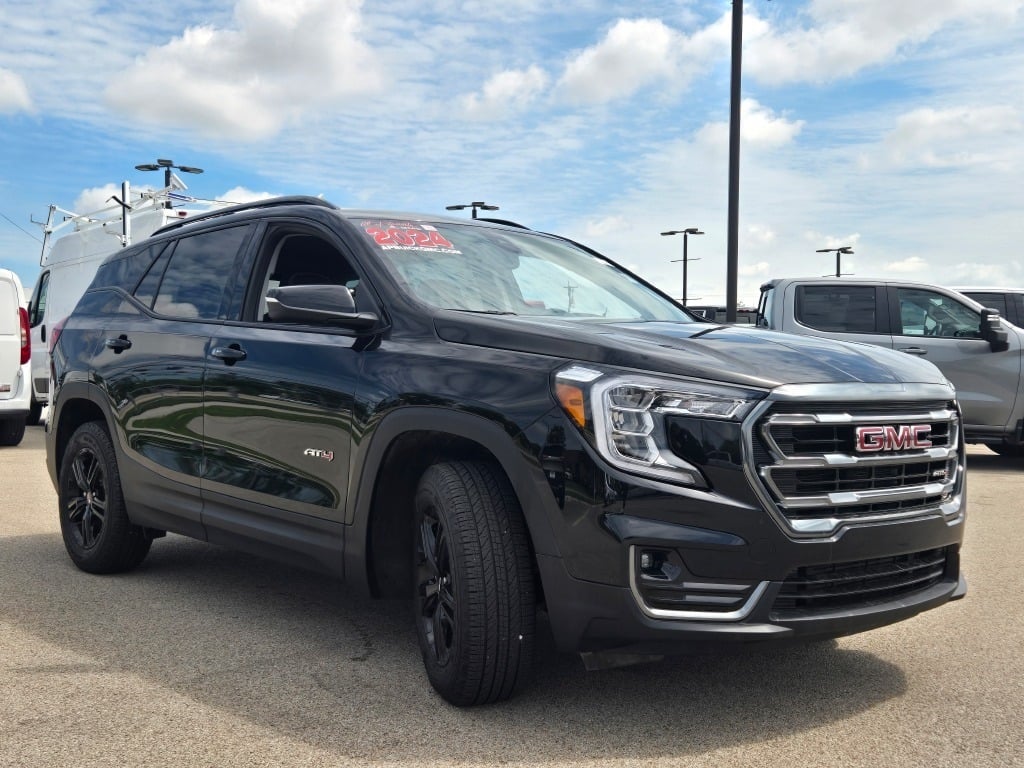 2024 GMC Terrain AT4